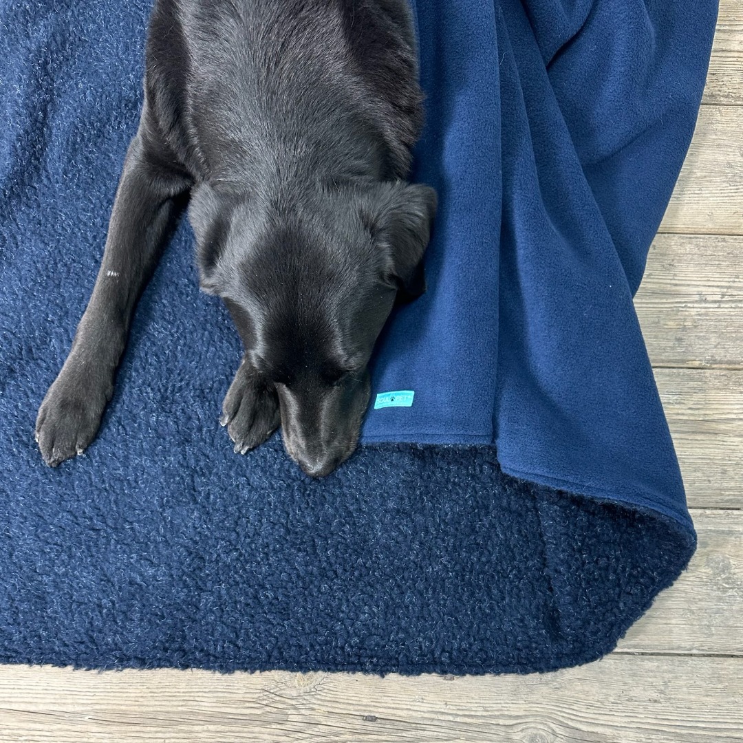 Dog Blanket Throw Plush Country Navy Blue Fleece Dog Blanket with Sherpa Fleece Backing